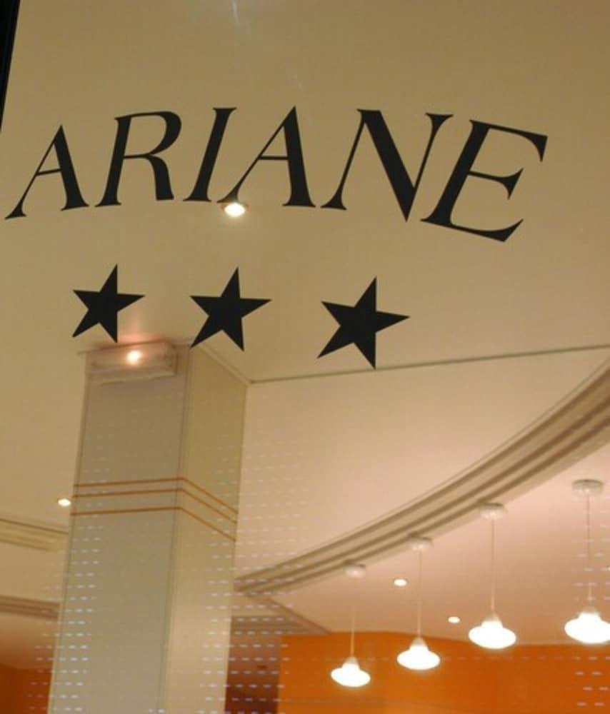 Hotel Ariane Lourdes Eksteriør billede